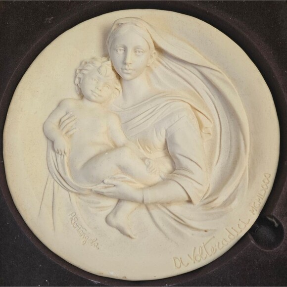 NIB Plate “Prophetic Madonna” Alberto Santangela Ivory Alabaster 1981 - Picture 1 of 8